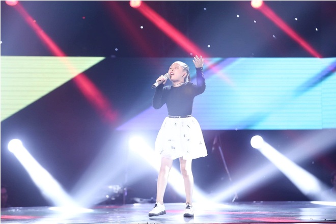 The Voice Kids tập 5: Soobin Hoàng Sơn phát cuồng trèo lên ghế nóng nghe Hoài Ngọc hát ảnh 1